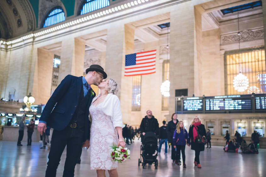 Real Wedding: NYC Elopement With a Katz's Deli Reception for Two ...