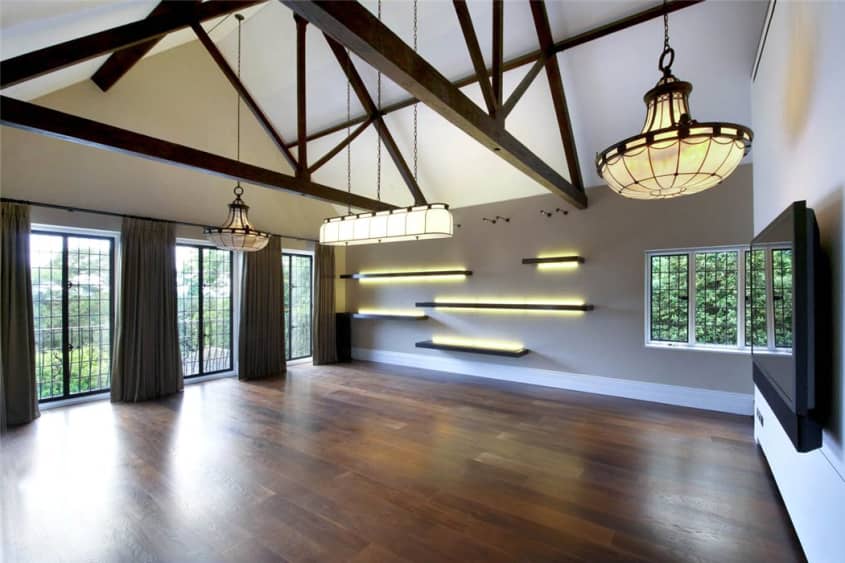 John Lennon’s Former Surrey Home is On The Market Apartment Therapy