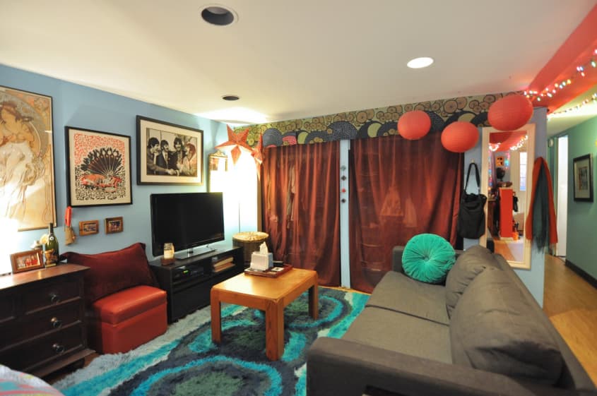 Laura Lee’s Bright & Playful Basement Studio Apartment Therapy