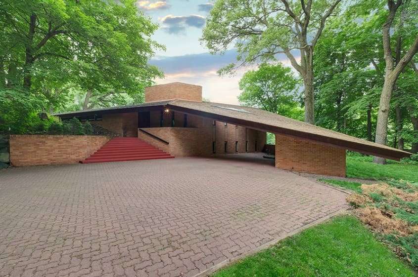 An Untouched Frank Lloyd Wright House Is For Sale | Apartment Therapy