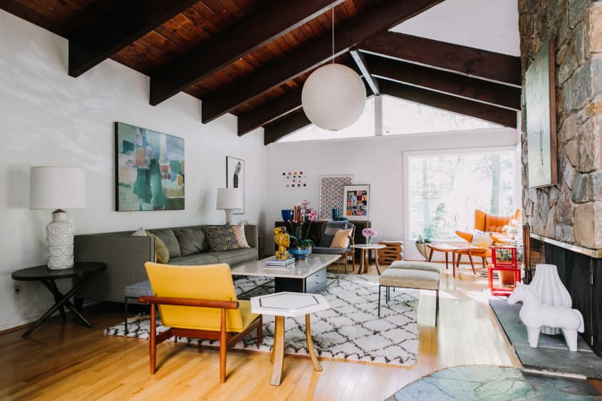 House Tour: A Mid-Century Modern, Organic Delaware Home | Apartment Therapy