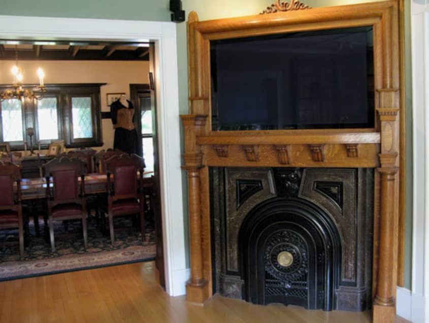Bruce & Melanie’s Steampunk Victorian | Apartment Therapy