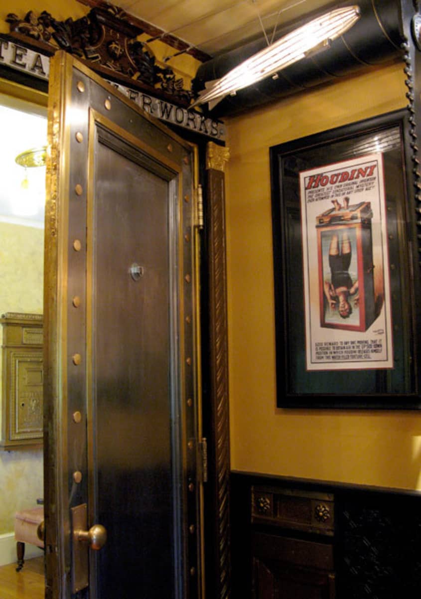 Bruce & Melanie’s Steampunk Victorian | Apartment Therapy