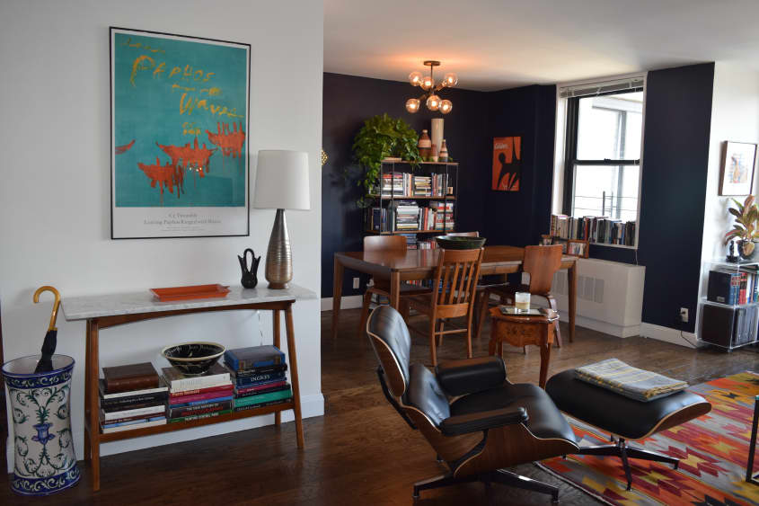 An Art Historian’s New York Apartment Filled With “Bookish Warmth