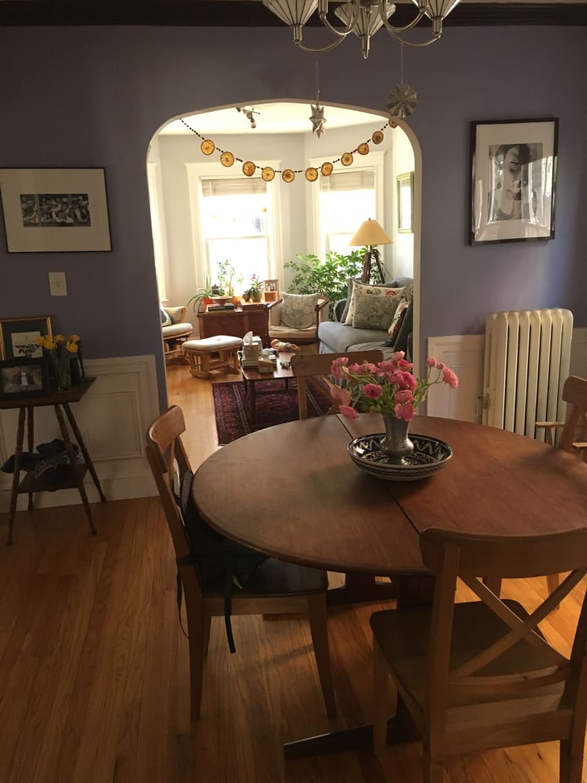 A Boston Apartment Steeped in Art and Family History Apartment Therapy