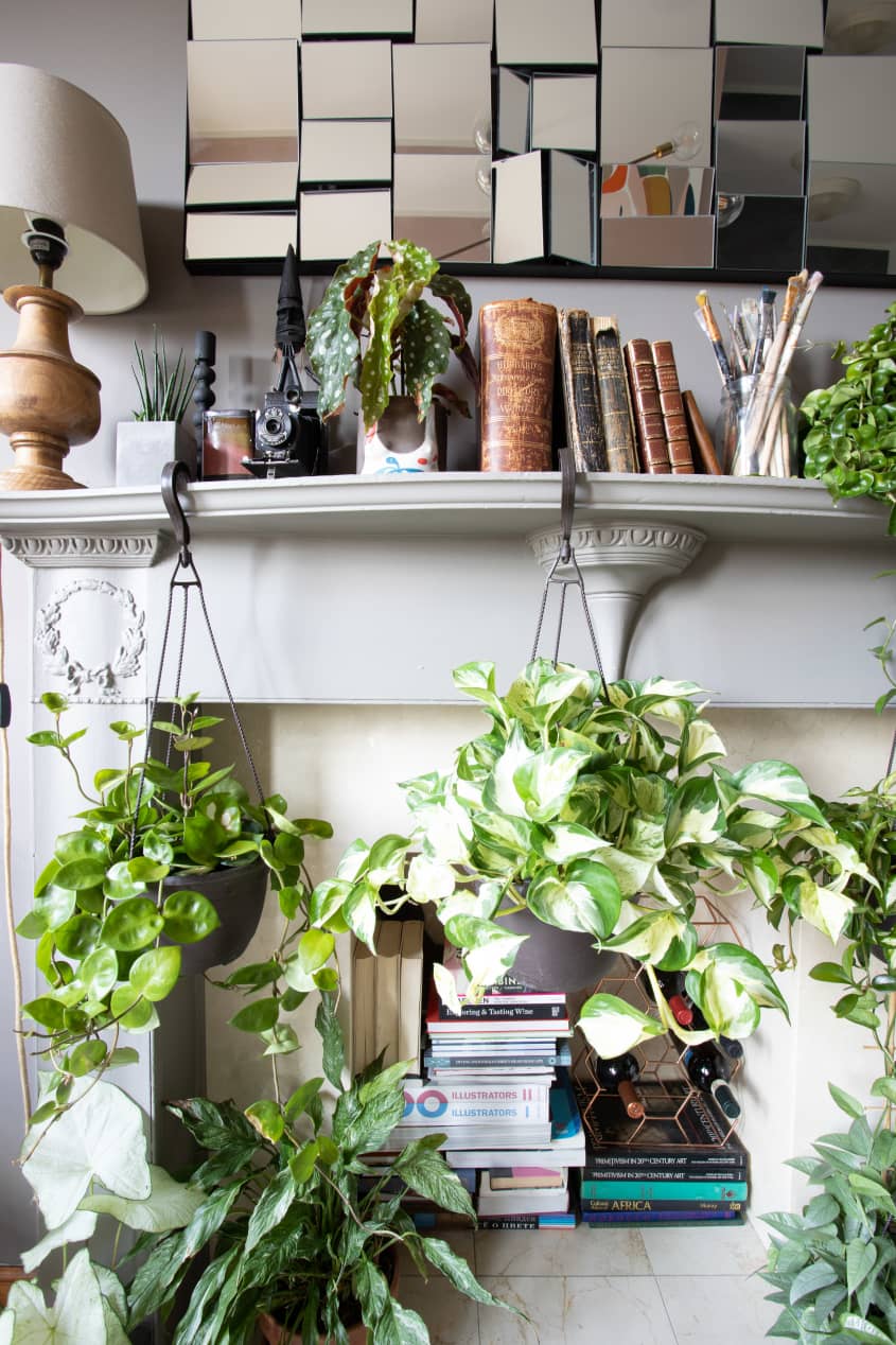 Small Space Ideas in a Tiny NYC Art-Filled Apartment | Apartment Therapy