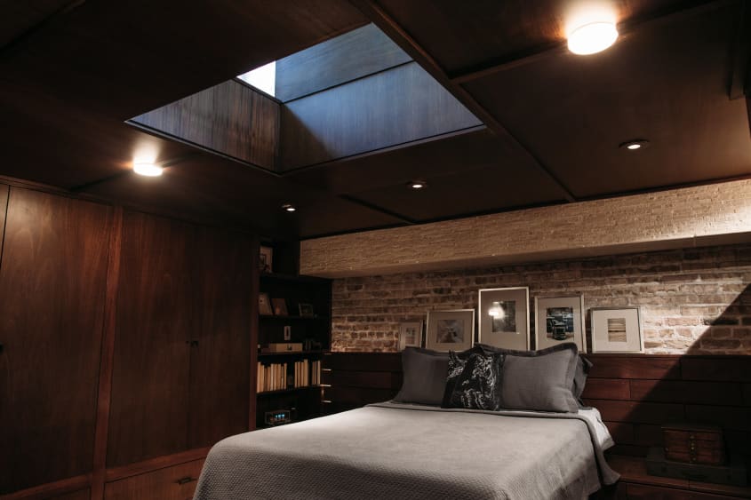 Image showcasing Nathan’s Heritage Modern Chicago Loft | Apartment Therapy