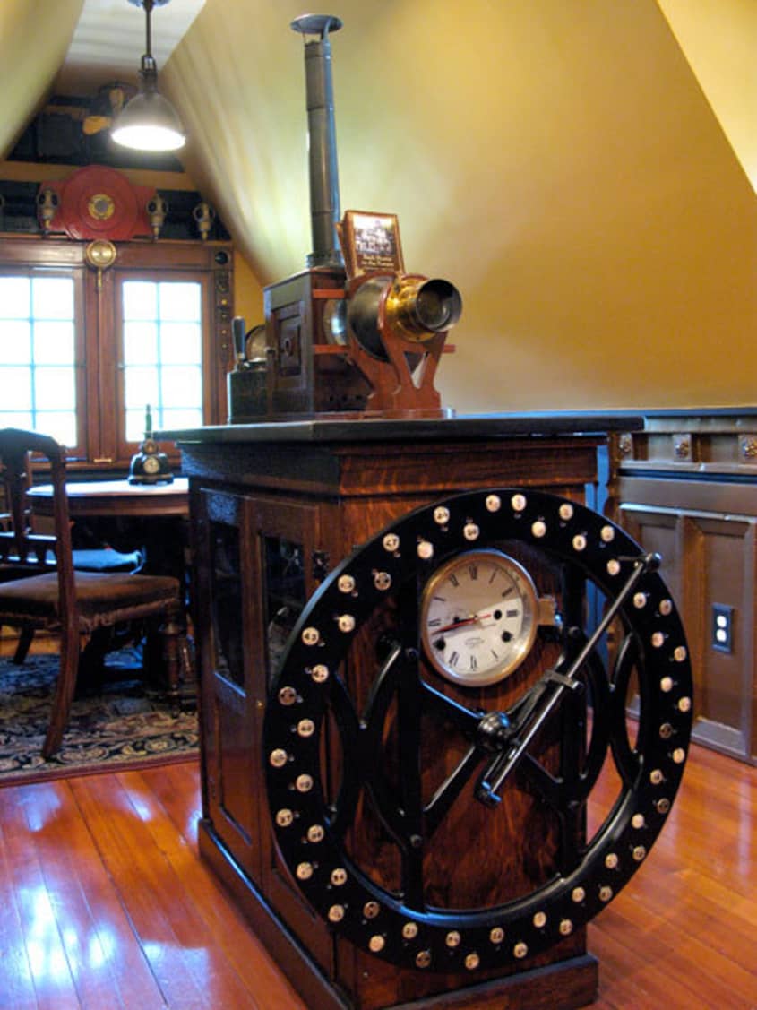 Bruce & Melanie’s Steampunk Victorian | Apartment Therapy