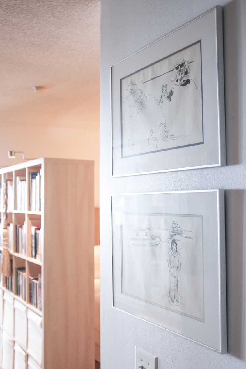 View of Tour an Exceptional Manhattan Apartment with a Collection as Stunning ...