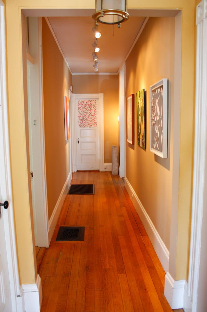 Artist John Guthrie’s Heavenly Haven Apartment Therapy