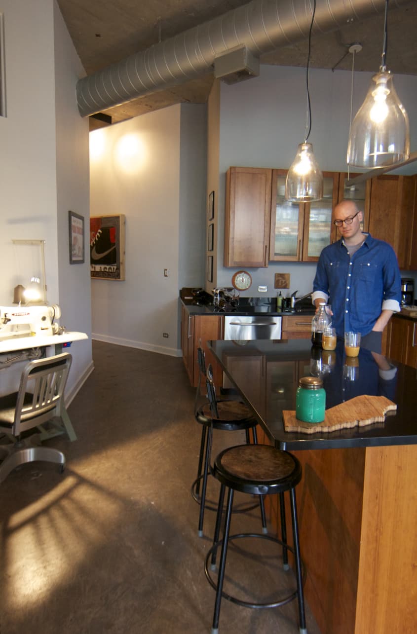 House Tour: A Dark and Dramatic Chicago Loft | Apartment Therapy