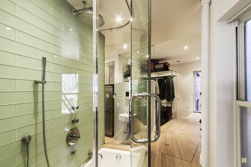 This Chelsea Studio Is Listed for Under 500K—But There’s a Reason