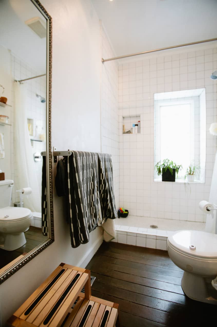 Our Favorite Bathrooms Apartment Therapy