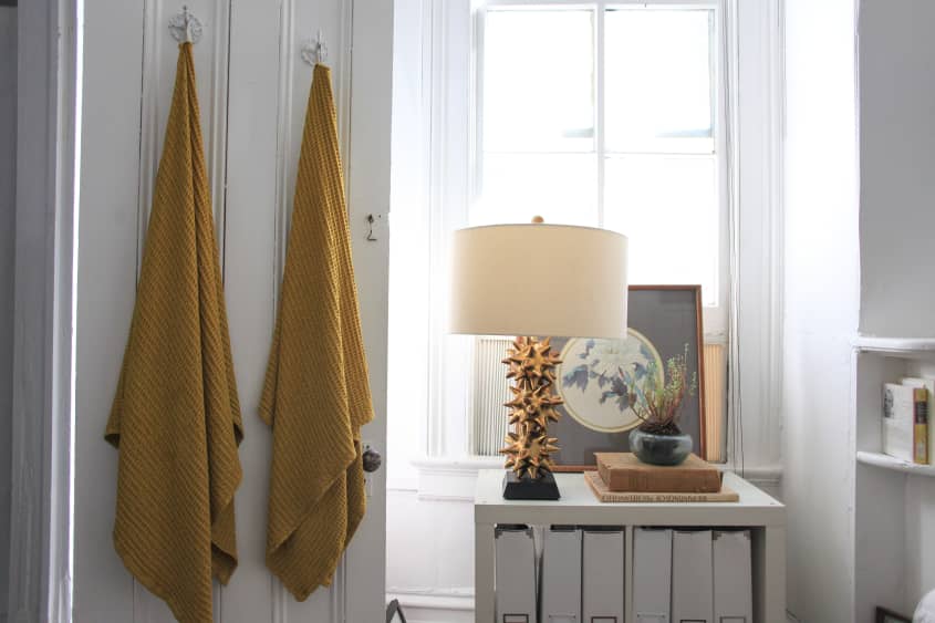 New Orleans Home Tour A Designer's Uptown Studio Apartment Therapy