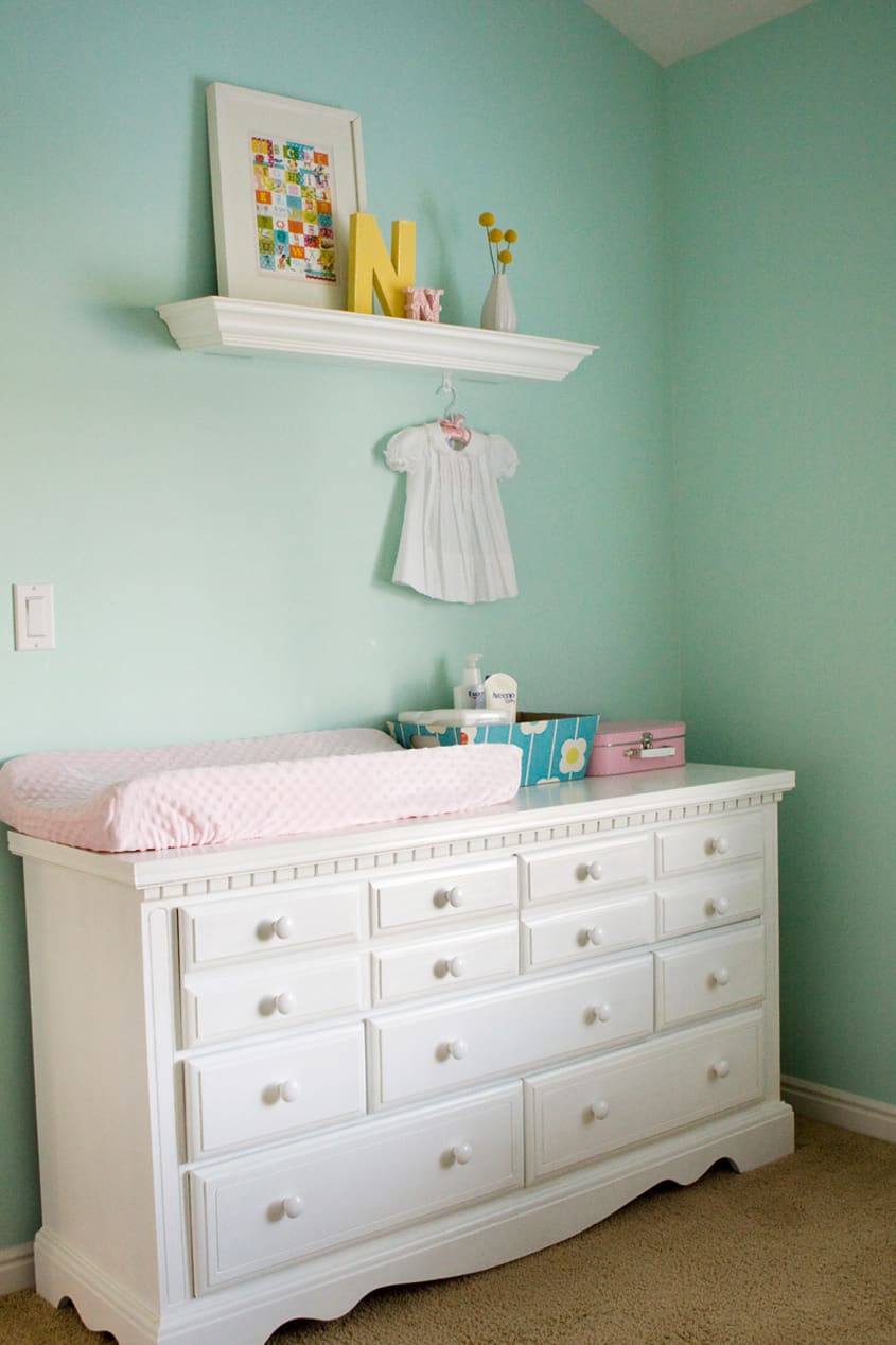 Nursery Tour: Norah’s Sweet and Sunny Nursery | Apartment Therapy