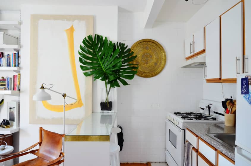 Tour a 288 Square Foot Studio in Brooklyn Apartment Therapy