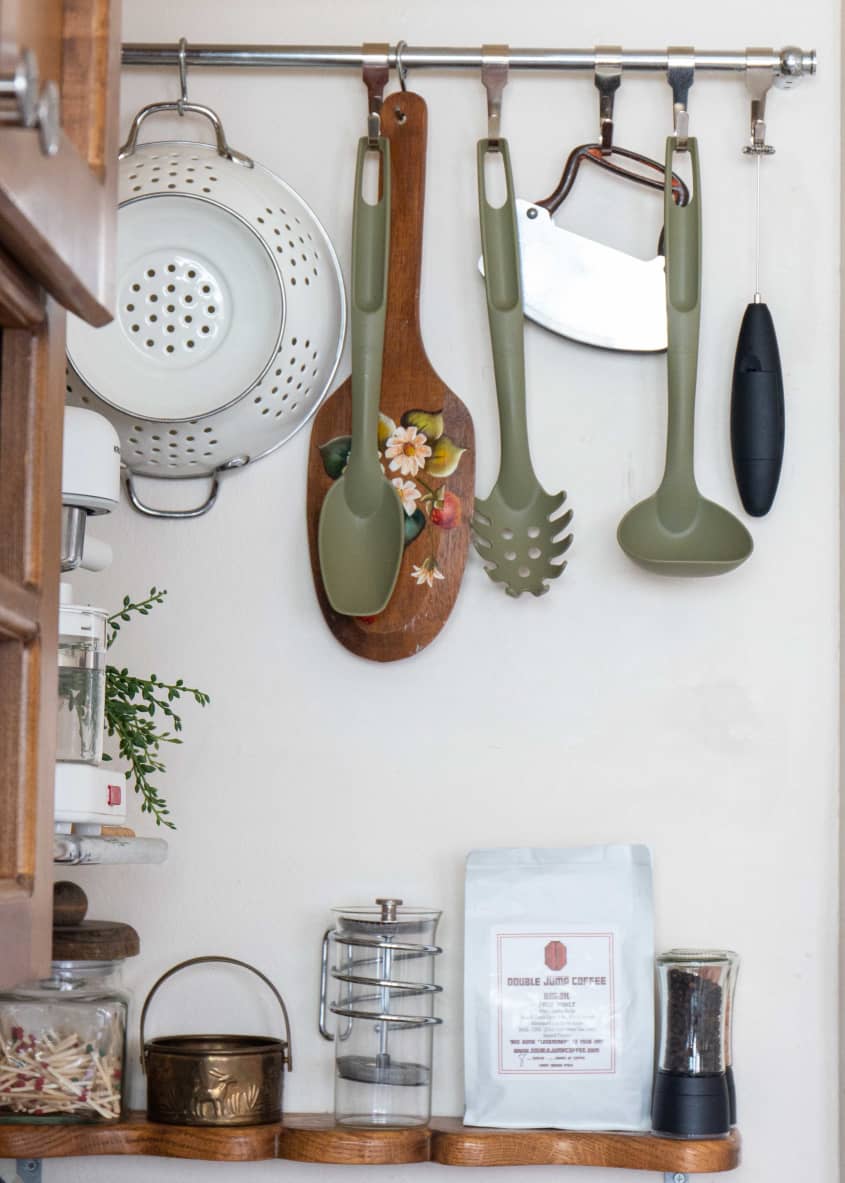 Small DIY Portland Rental With Stand-Up Desk | Apartment Therapy