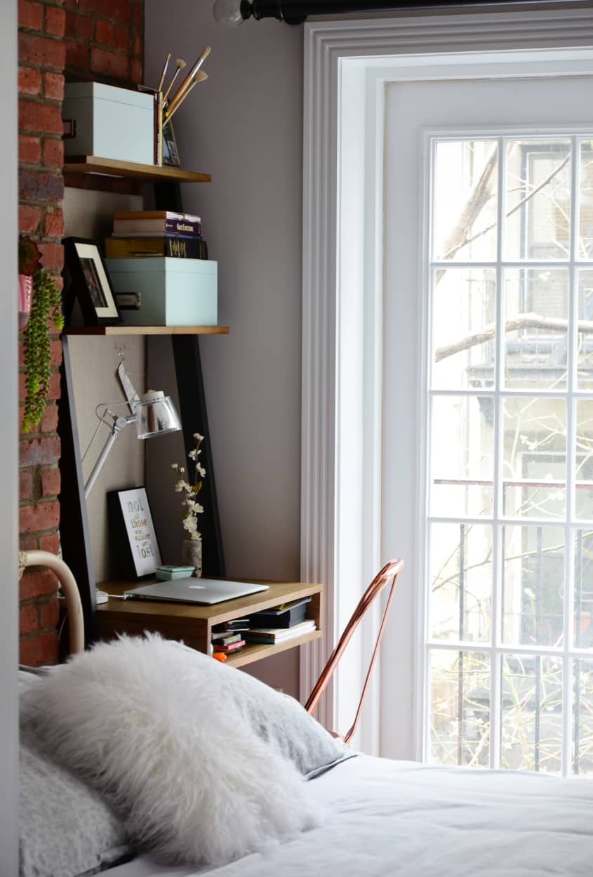 Video House Tour: A Super Small NYC Studio Apartment | Apartment Therapy