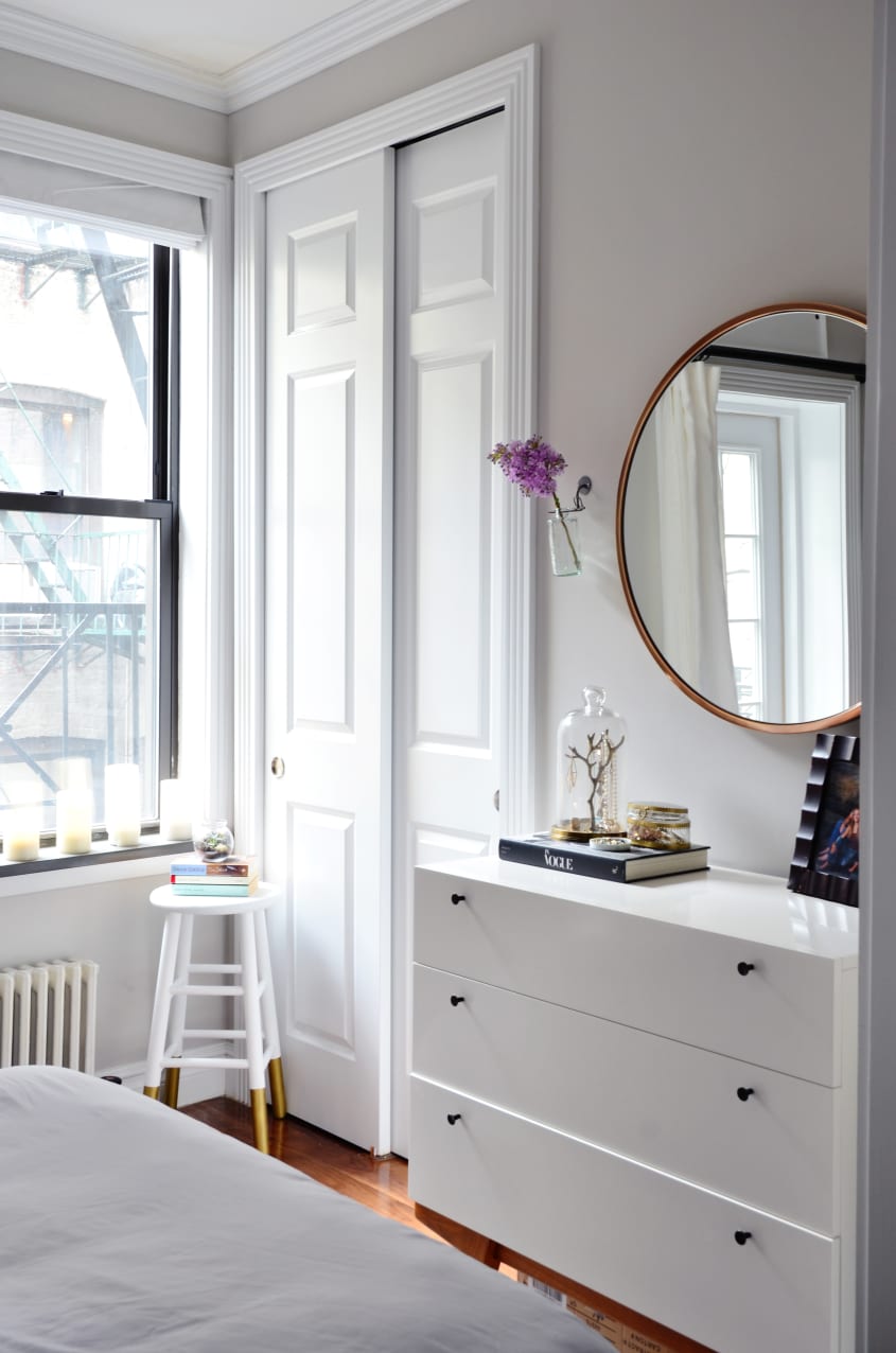 Video House Tour: A Super Small NYC Studio Apartment | Apartment Therapy