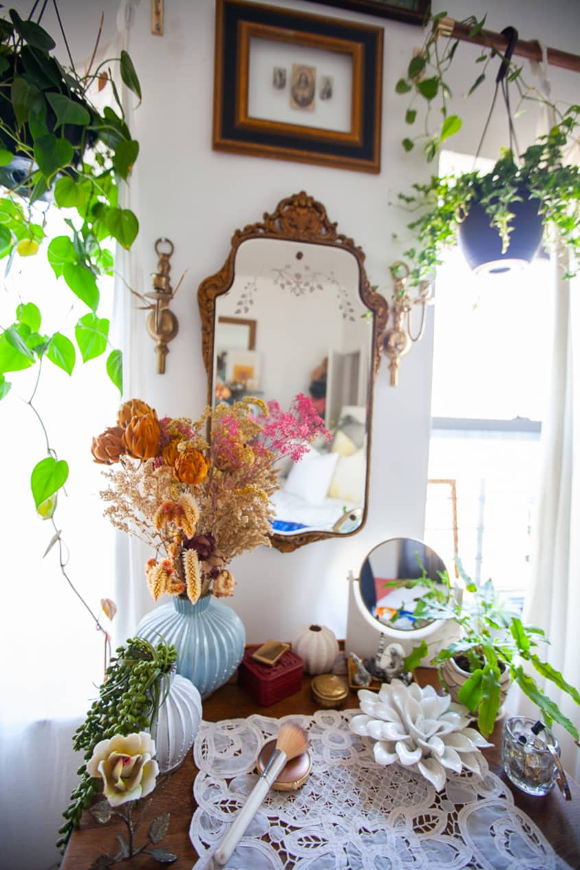 Monique Vatine Brooklyn Plant-filled Home Tour 