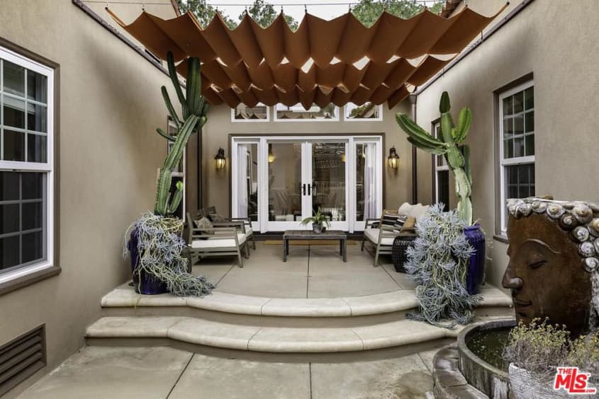 Anna Camp Skylar Astin Los Angeles Home Photos Apartment Therapy