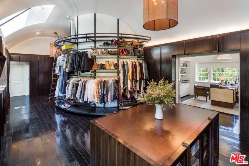 Jennifer Aniston Brad Pitt House Photos Apartment Therapy