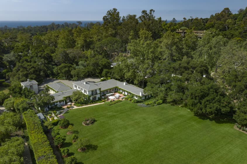 Drew Barrymore Montecito House Photos Apartment Therapy