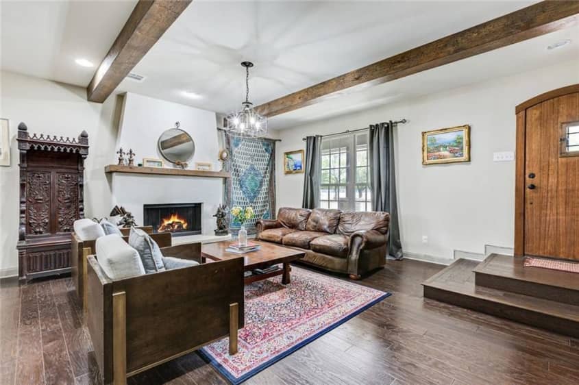 Fixer Upper Season 4 House for Sale in Waco Apartment Therapy