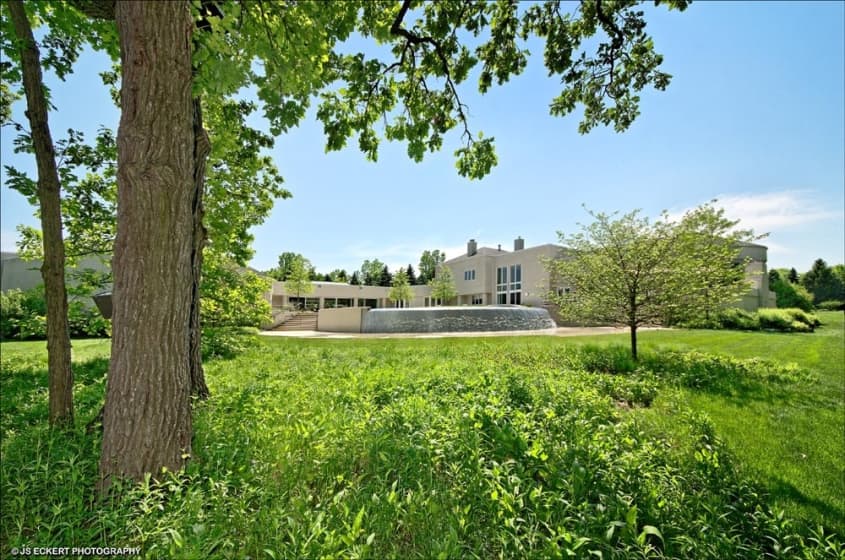 Michael Jordan's house is for sale Apartment Therapy