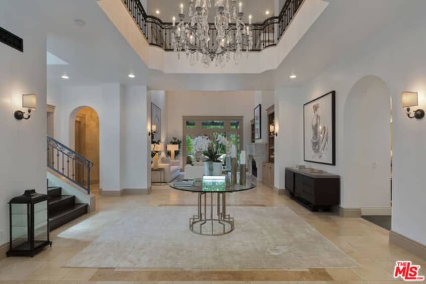 Take a Look at Britney Spears' Former Estate For Sale Apartment Therapy