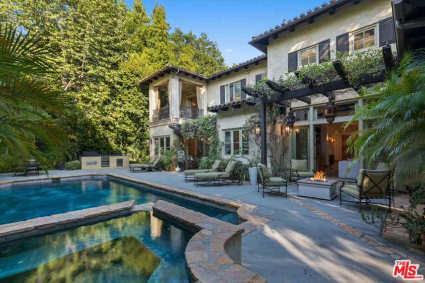 Take a Look at Britney Spears' Former Estate For Sale | Apartment Therapy