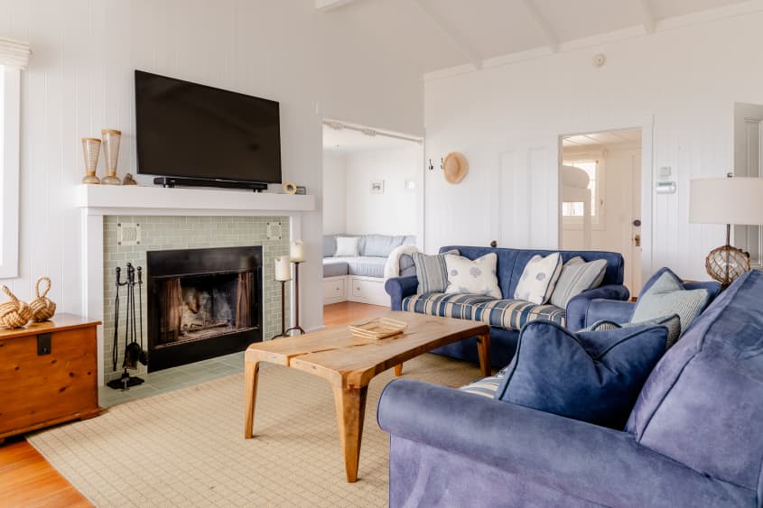 Peek Inside Ashton Kutcher & Mila Kunis??? Santa Barbara Beach House