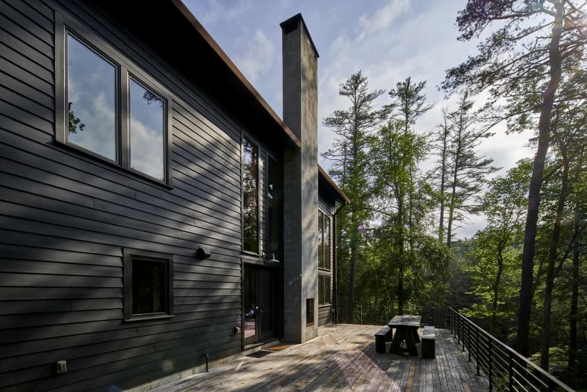 Cabin Porn House for Sale — 55 Woods Rd., Barryville, NY Apartment Therapy