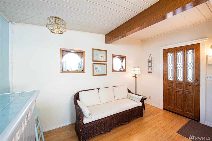 Beach Houses for Sale — 2647 West Beach Rd, Oak Harbor, WA Apartment