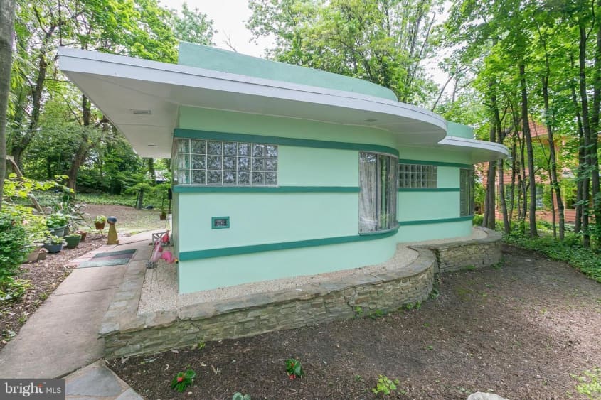 Art Deco Houses for Sale — 2105 Erdman Ave, Baltimore, Maryland
