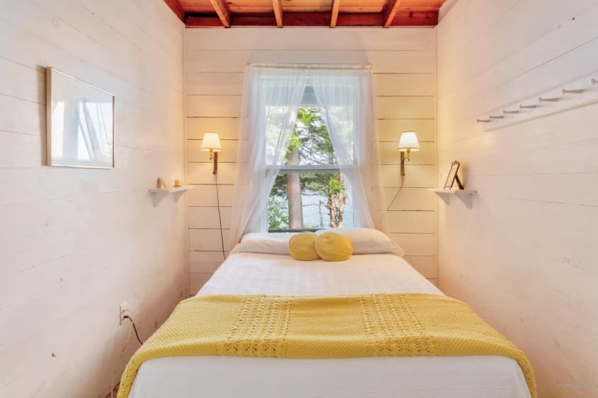 Cushing Maine Summer Cottage for Sale Apartment Therapy