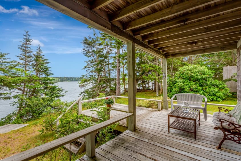Cushing Maine Summer Cottage for Sale Apartment Therapy