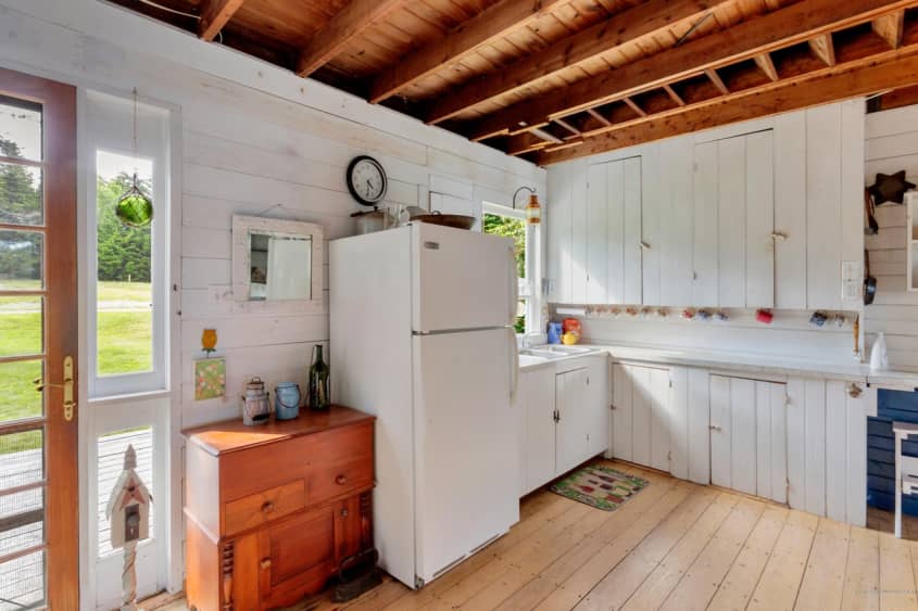 Cushing Maine Summer Cottage for Sale Apartment Therapy