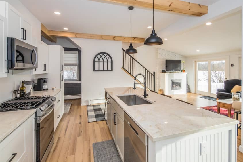 Greek Revival Homes in Vermont — 465 Arch St., Pittsford, VT