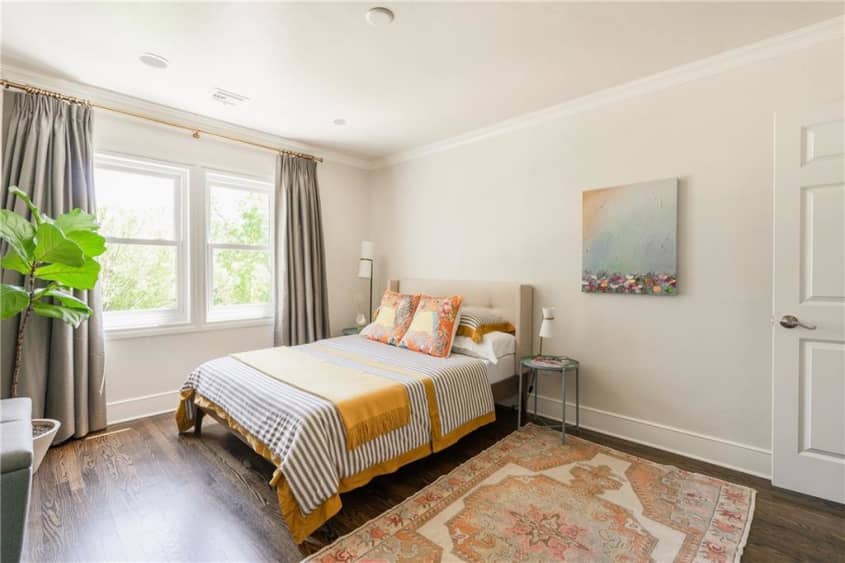 1113 Tedford Way Nichols Hills, Oklahoma — Homes for Sale Apartment Therapy