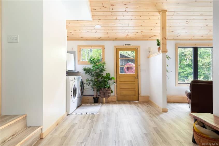 Cabins for Sale Upstate NY — 3 Woodfield Rd., Denning, NY Apartment