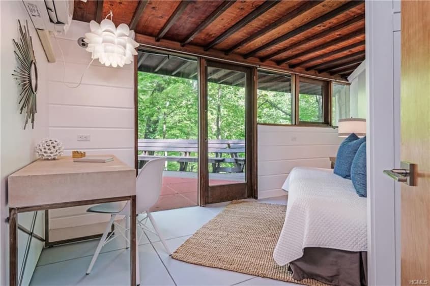 Look Inside This MidCentury Marvel for Sale in Usonia Apartment Therapy