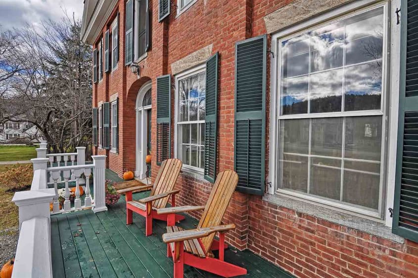Vermont Homes for Sale — 67 Main St., Ludlow Apartment Therapy