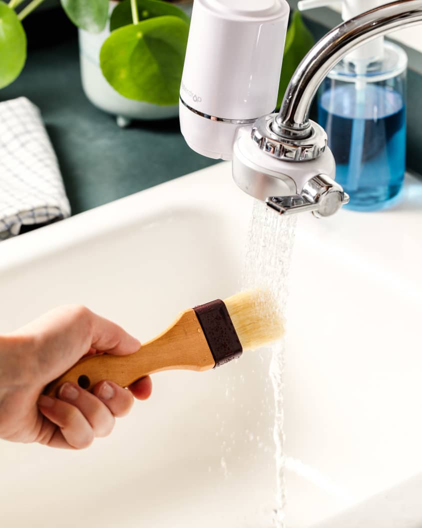 How to Clean a Pastry Brush