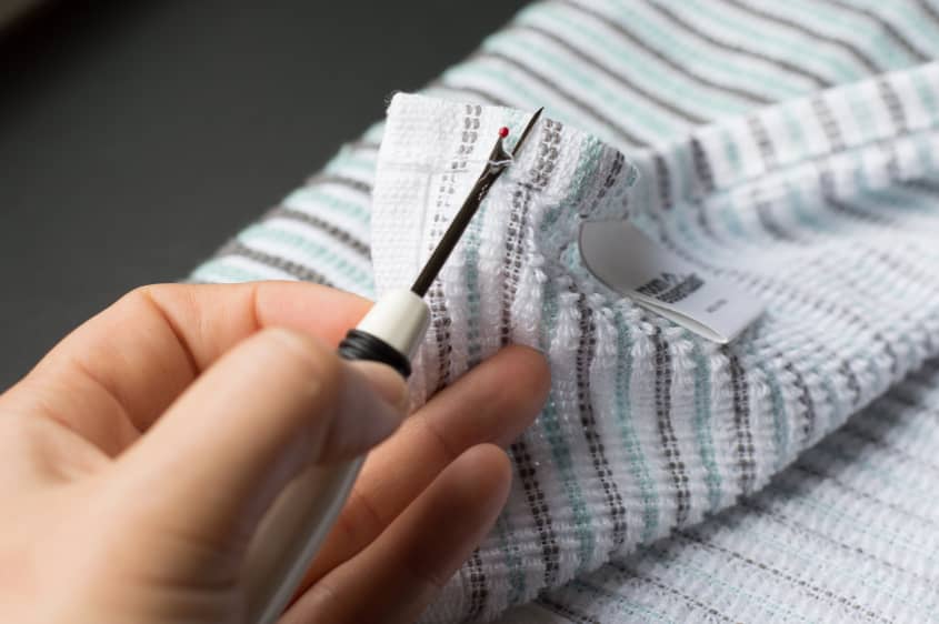Sewing Tutorial: Kitchen Towels With Button Loop Hook