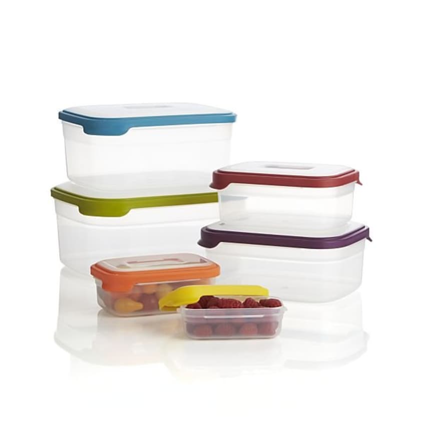 Glad Take-Aways Containers are perfect for all your holiday leftovers! This  25-piece set makes sending leftovers home with your friends and…
