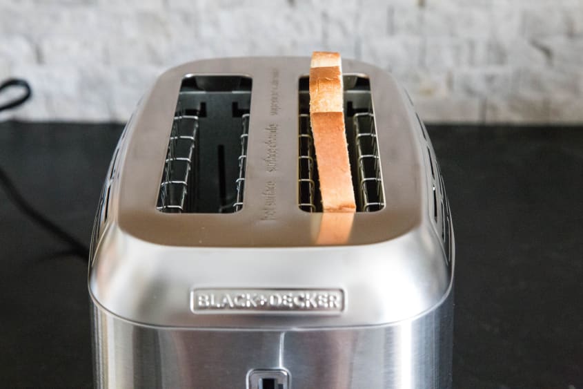 Black + Decker Rapid Toast 2-Slice Toaster - Stainless Steel