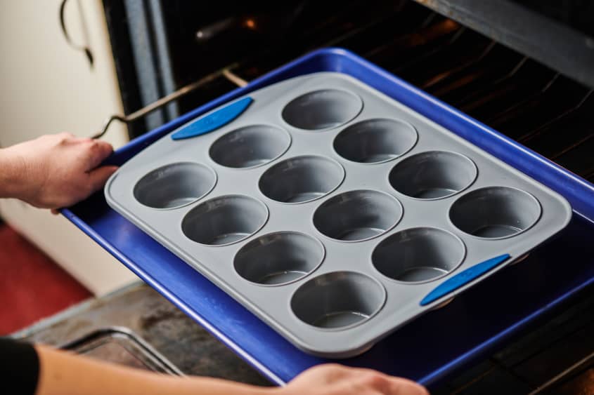 How To Get Smells Out of Silicone Bakeware The Kitchn