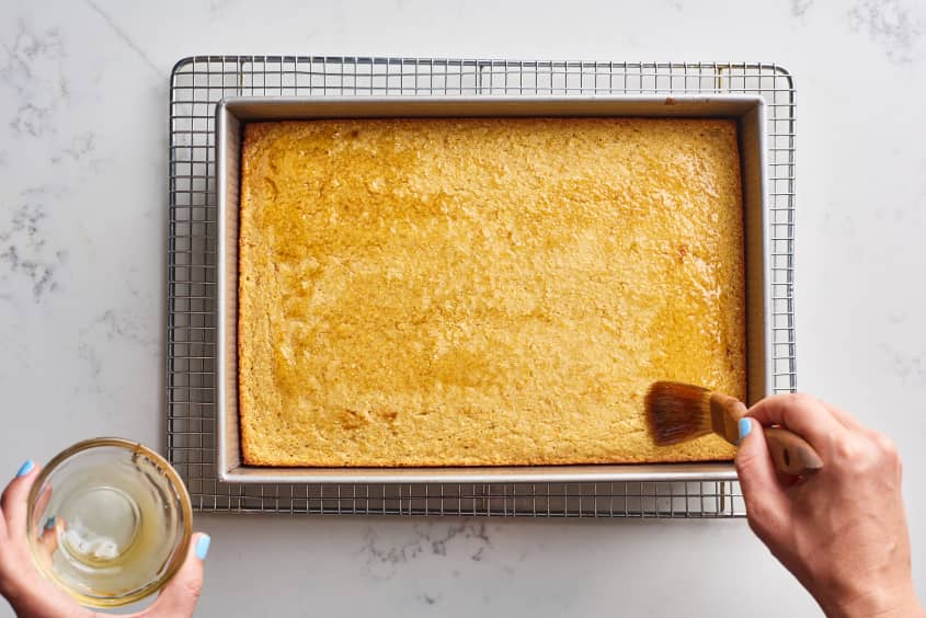 How to Make Cornbread (Sweet Recipe From Scratch) The Kitchn