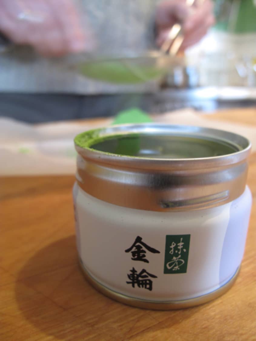 How to Whisk a Bowl of Matcha Green Tea The Kitchn